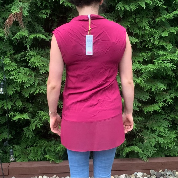 NWT BCBGeneratoin Fuchsia Pink Tank Top Flowy Blouse XXS Sheer Bottom - Picture 2 of 6